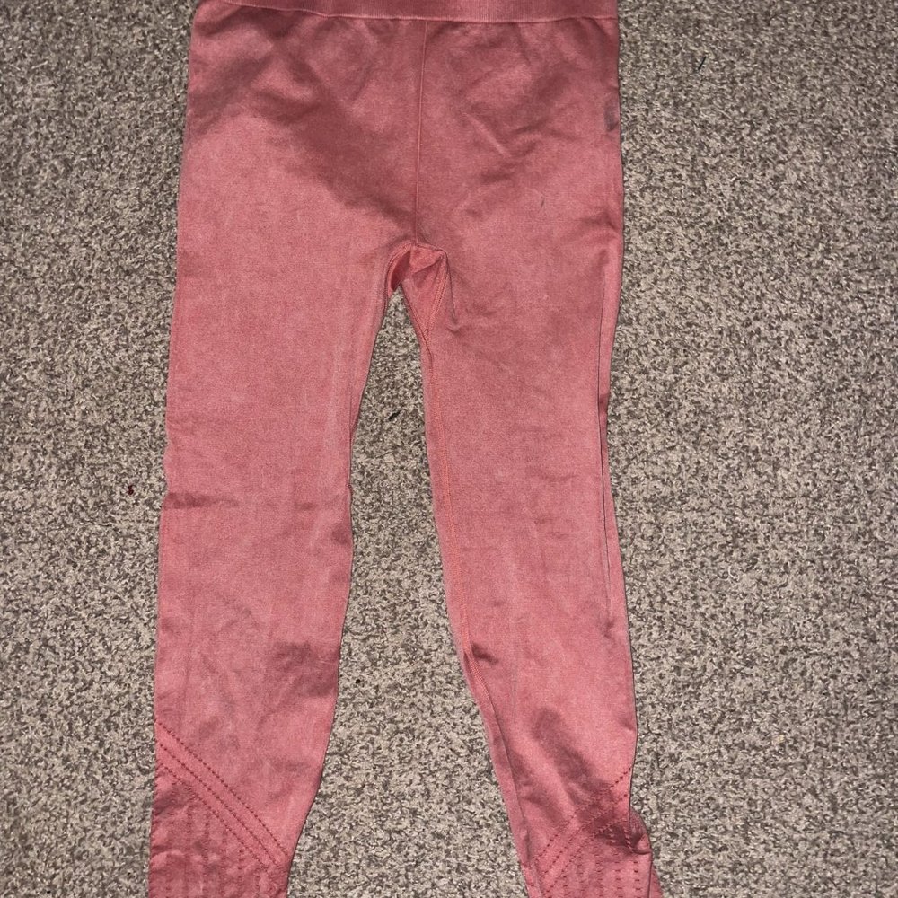 Athletic Leggings!
